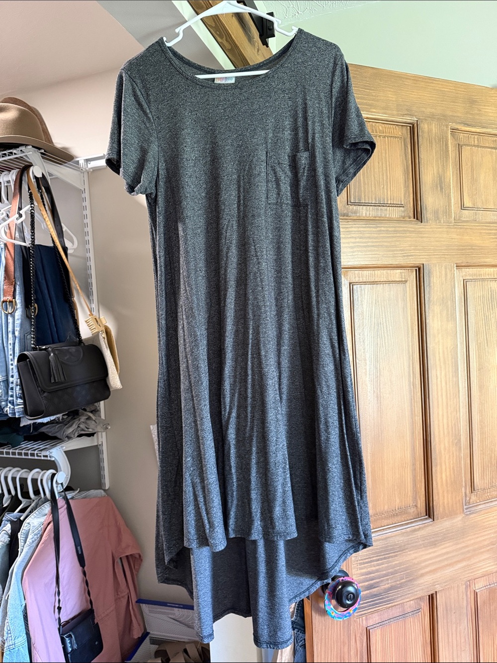 LuLaRoe Gray Short-Sleeve Pocket Swing Dress - Comfortable Everyday Layer